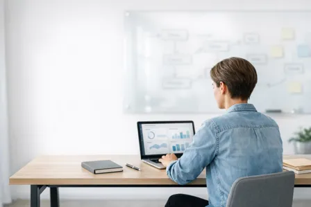 Free Course Image Business Fundamentals for Entrepreneurs: Internal Operations (Part 1)